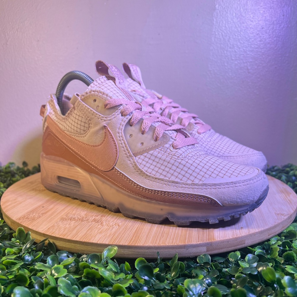 🔥 NIKE AIR MAX TERRASCAPE 90 PINK OXFORD SNEAKERS WOMENS SIZE 9 DH5073-600